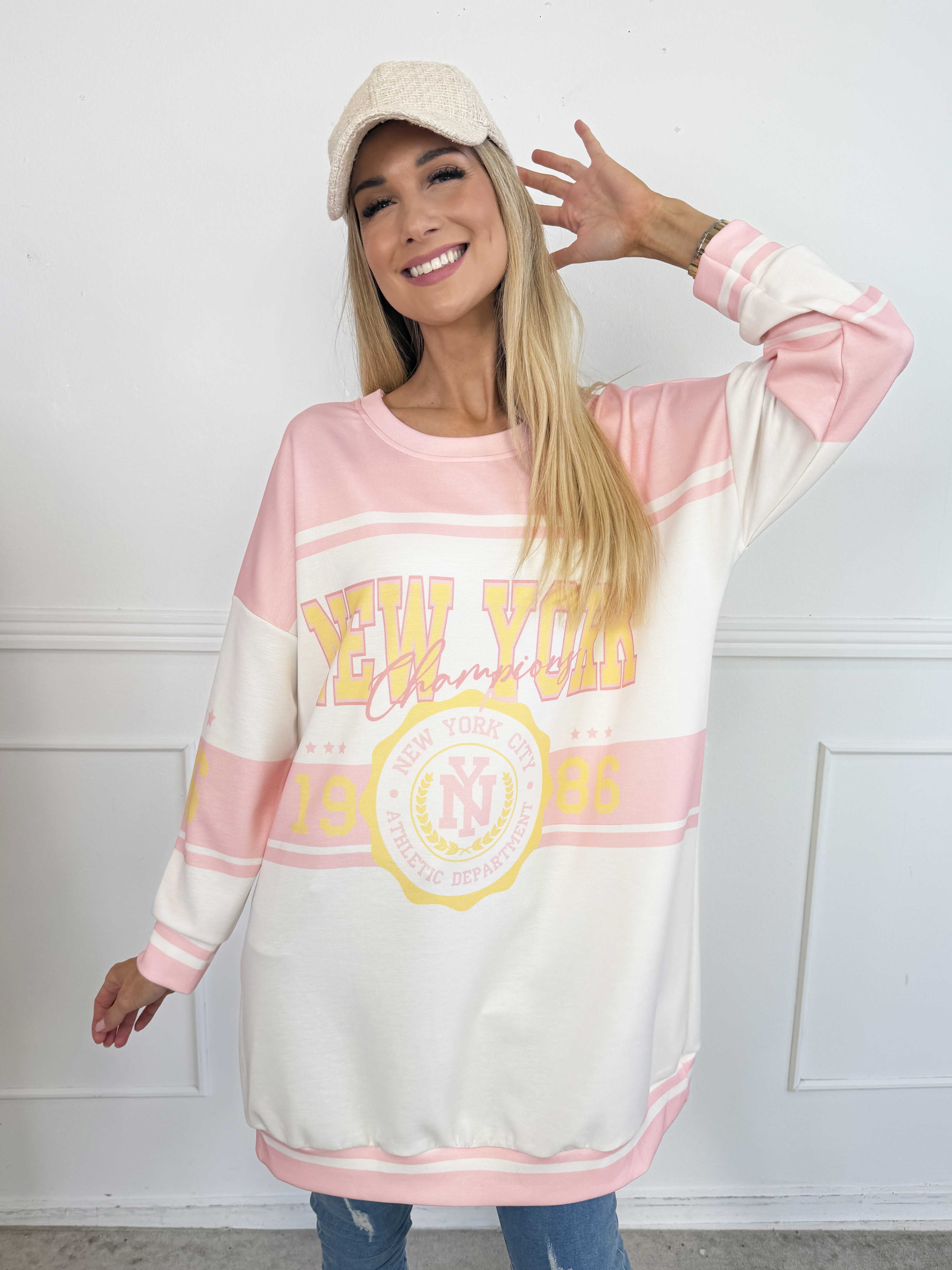 Rosaria - Joggingkjole med New York stående på brystet